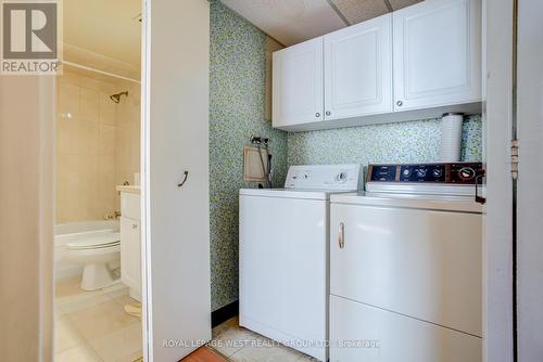 211 - 1250 Bridletowne Circle S, Toronto, ON - Indoor Photo Showing Laundry Room