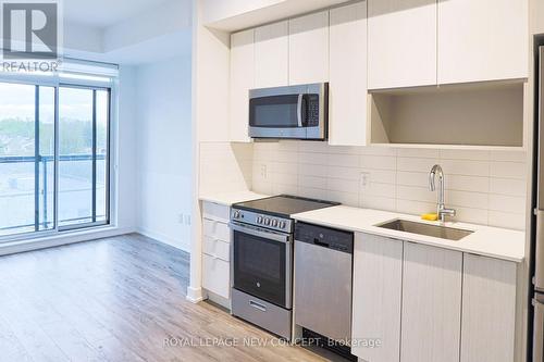 412 - 630 Greenwood Avenue, Toronto, ON - Indoor Photo Showing Kitchen With Upgraded Kitchen