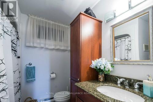 65 O'Neil Crescent, Quinte West, ON - Indoor Photo Showing Bathroom