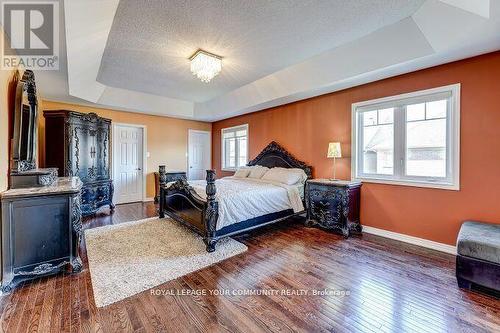 28 Linacre Drive, Richmond Hill (Oak Ridges), ON - Indoor Photo Showing Bedroom