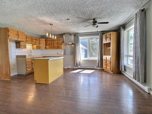 Kitchen - 53 Rue Principale N., Saint-Bruno-De-Guigues, QC - Indoor Photo Showing Kitchen