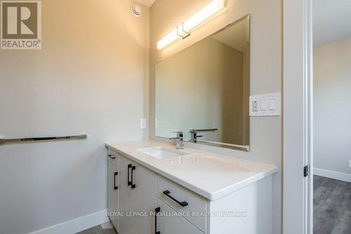 150 Michael'S Way, Prince Edward County, ON - Indoor Photo Showing Bathroom