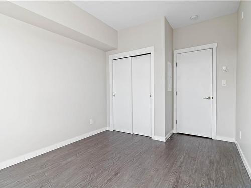506-2843 Jacklin Rd, Langford, BC - Indoor Photo Showing Bedroom