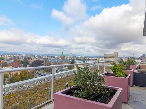 307-646 Michigan St, Victoria, BC - Outdoor With View
