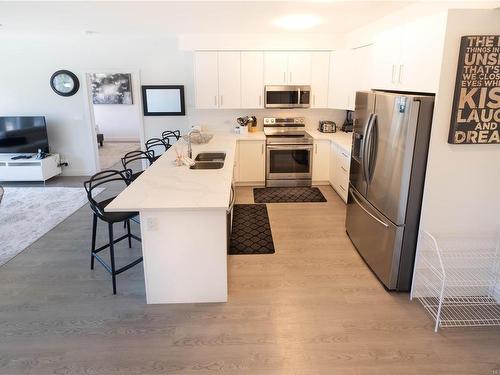 304-707 Treanor Ave, Langford, BC - Indoor Photo Showing Kitchen With Double Sink