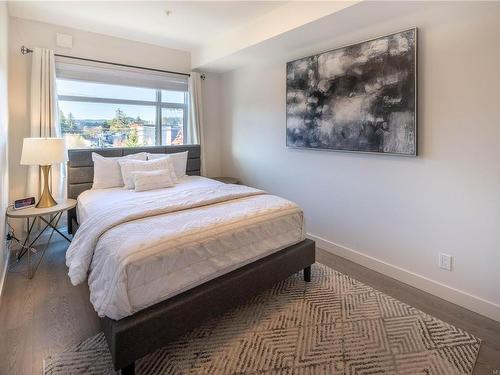 304-707 Treanor Ave, Langford, BC - Indoor Photo Showing Bedroom