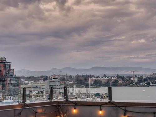 702-640 Montreal St, Victoria, BC - Outdoor With View