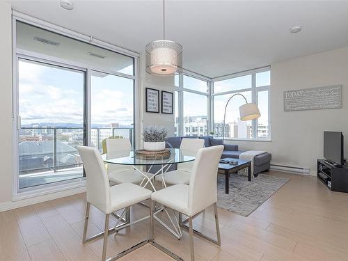 711-728 Yates St, Victoria, BC - Indoor Photo Showing Dining Room