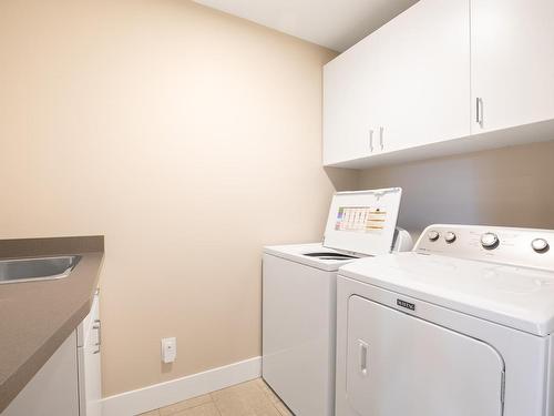 103-580 Sedona Drive, Kamloops, BC - Indoor Photo Showing Laundry Room