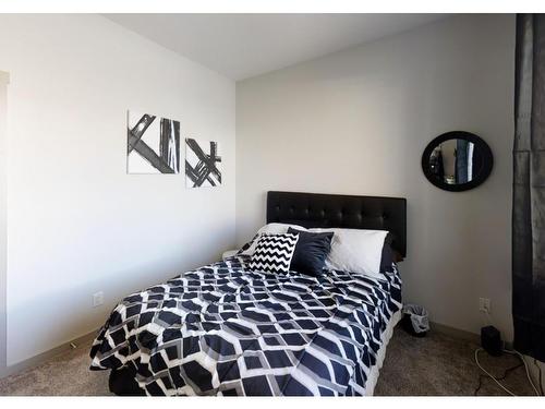 2200 Doubletree Cres, Kamloops, BC - Indoor Photo Showing Bedroom