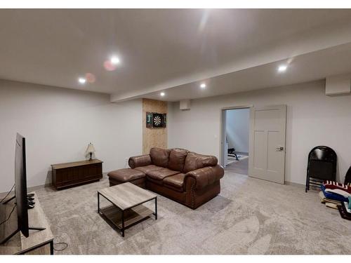 2200 Doubletree Cres, Kamloops, BC - Indoor Photo Showing Basement