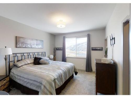 2200 Doubletree Cres, Kamloops, BC - Indoor Photo Showing Bedroom