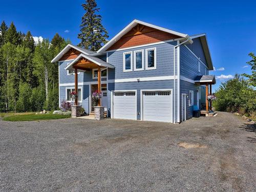 7288 Airmail Road, Out Of District, BC - Outdoor With Facade
