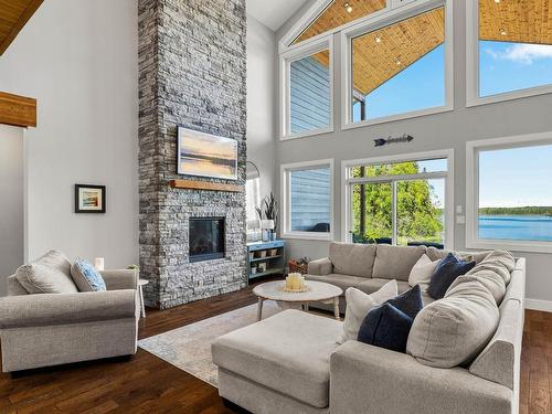 7288 Airmail Road, Out Of District, BC - Indoor Photo Showing Living Room With Fireplace