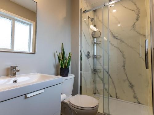 616 Pine Street, Ashcroft, BC - Indoor Photo Showing Bathroom