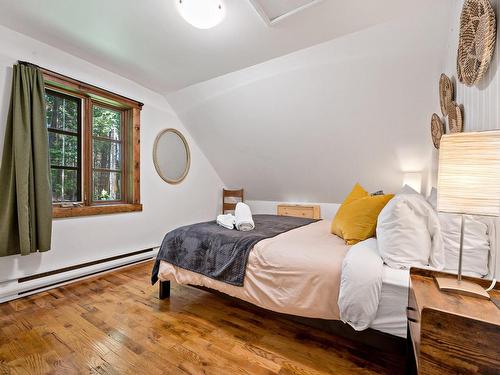 Chambre Ã Â coucher - 1307 Rue Du Sous-Bois, Mont-Blanc, QC - Indoor Photo Showing Bedroom