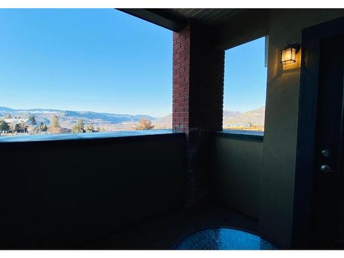 204-765 Mcgill Rd, Kamloops, BC - Outdoor With View