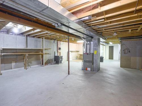 6712 Pinecrest Drive, Cache Creek, BC - Indoor Photo Showing Basement