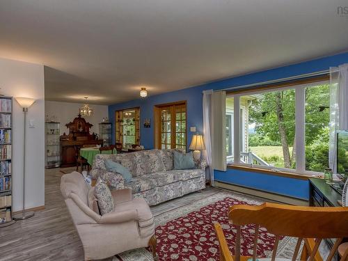 749 Twin Oaks Road, Brooklyn, NS 