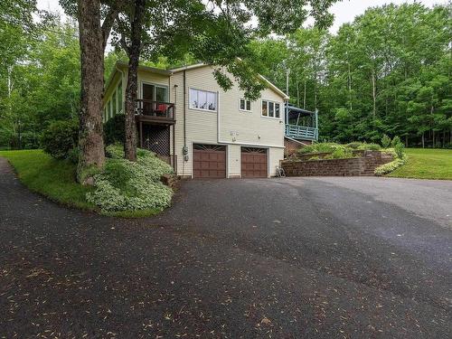 749 Twin Oaks Road, Brooklyn, NS 