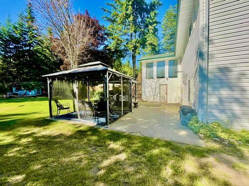 4179 Ashe Crescent, Scotch Creek, BC - Outdoor With Deck Patio Veranda With Exterior