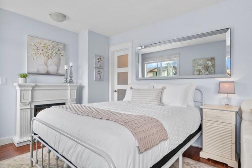 845 Richter Street, Kelowna, BC - Indoor Photo Showing Bedroom