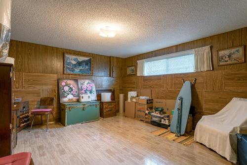 145 Bach Road, Kelowna, BC - Indoor Photo Showing Other Room