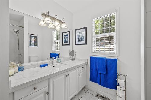 8765 Forsberg Road, Vernon, BC - Indoor Photo Showing Bathroom