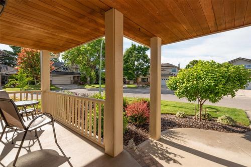 1142 Wintergeen Drive, Kelowna, BC - Outdoor With Deck Patio Veranda With Exterior