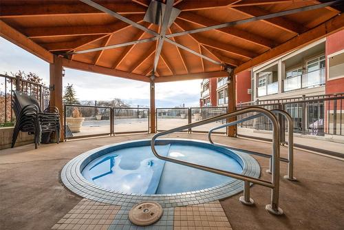 311-3865 Truswell Road, Kelowna, BC - Outdoor With In Ground Pool With Exterior