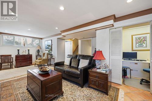 66 Highcourt Crescent, Toronto, ON - Indoor Photo Showing Living Room