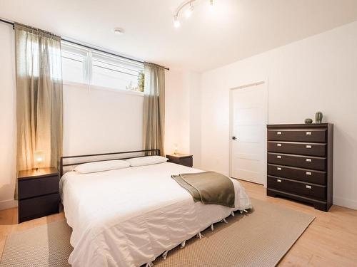 Chambre Ã Â coucher - 275 Rue De Montenach, Beloeil, QC - Indoor Photo Showing Bedroom