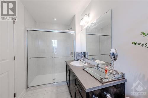 Walkin Shower - Primary Bath - 519 Kilspindie Ridge, Ottawa, ON - Indoor Photo Showing Bathroom