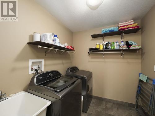 7678 Stillwater Crescent, Prince George, BC - Indoor Photo Showing Laundry Room