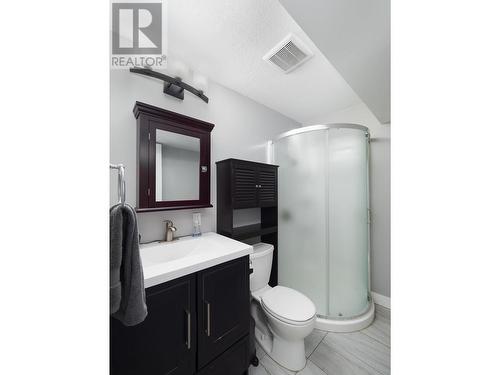 7678 Stillwater Crescent, Prince George, BC - Indoor Photo Showing Bathroom