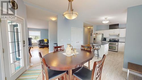 9885 73 Avenue, Fort St. John, BC - Indoor Photo Showing Dining Room