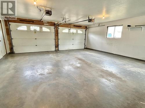 9885 73 Avenue, Fort St. John, BC - Indoor Photo Showing Garage