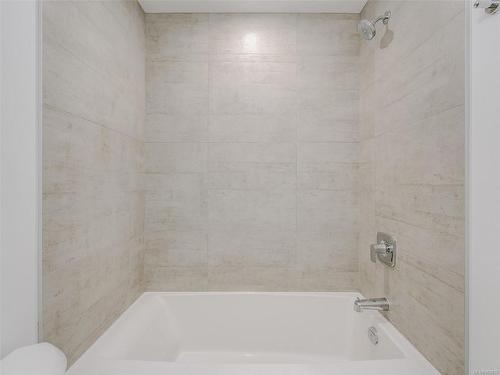 308-654 Granderson Rd, Langford, BC - Indoor Photo Showing Bathroom