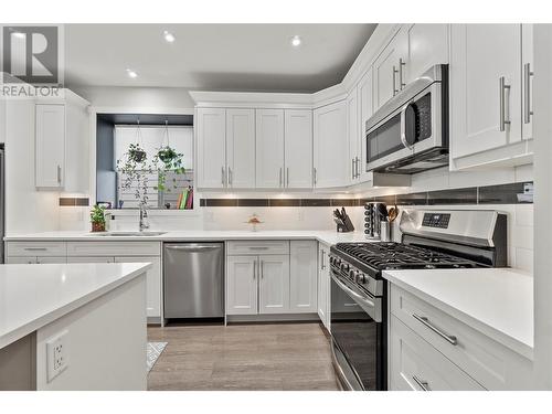 14395 Herron Road Unit# 108, Summerland, BC - Indoor Photo Showing Kitchen With Upgraded Kitchen