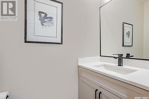 266 Skopik Crescent, Saskatoon, SK - Indoor Photo Showing Bathroom