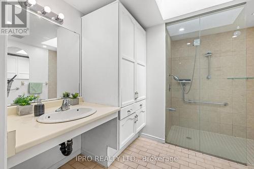 40 - 72 Stone Church Road, Hamilton, ON - Indoor Photo Showing Bathroom