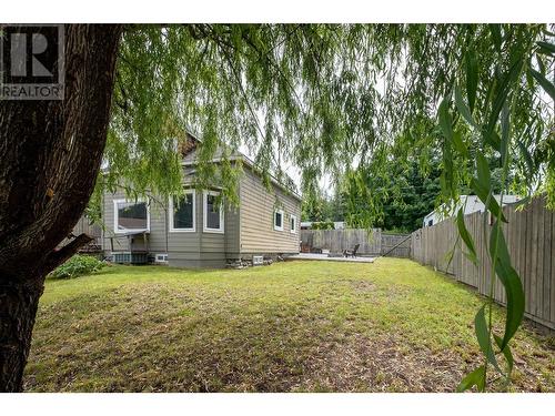 1887 Kootenay Lane, Fruitvale, BC - Outdoor