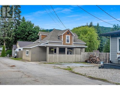 1887 Kootenay Lane, Fruitvale, BC - Outdoor