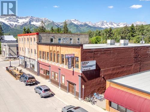 321 2Nd Avenue, Fernie, BC 