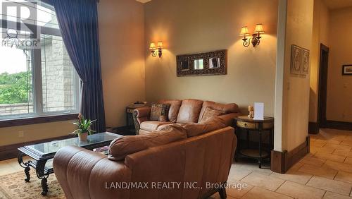 1632 County Rd 11, Stone Mills, ON - Indoor Photo Showing Living Room