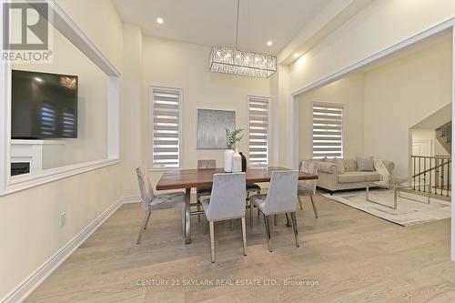 2404 Edward Leaver Trail, Oakville, ON - Indoor Photo Showing Dining Room