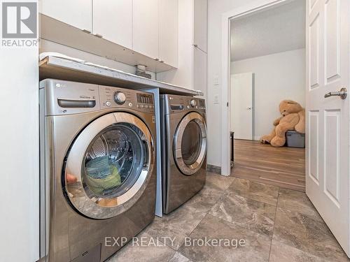 314 - 60 Southport Street, Toronto (High Park-Swansea), ON - Indoor Photo Showing Laundry Room