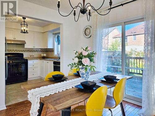 137 Van Scott Drive, Brampton, ON - Indoor Photo Showing Dining Room