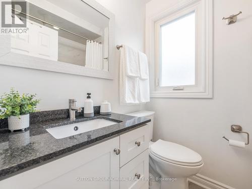 54 Exbury Road, Toronto, ON - Indoor Photo Showing Bathroom