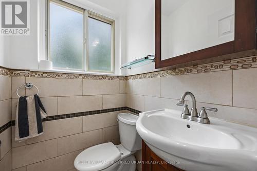 46 Turks Road, Toronto, ON - Indoor Photo Showing Bathroom